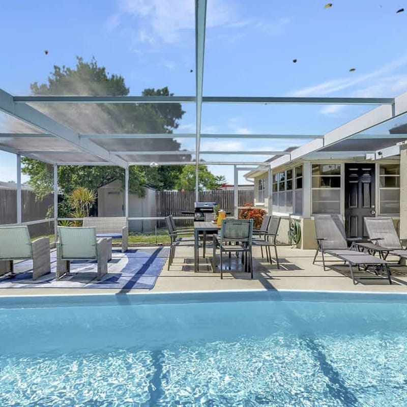 Ivanhoe Dr Place